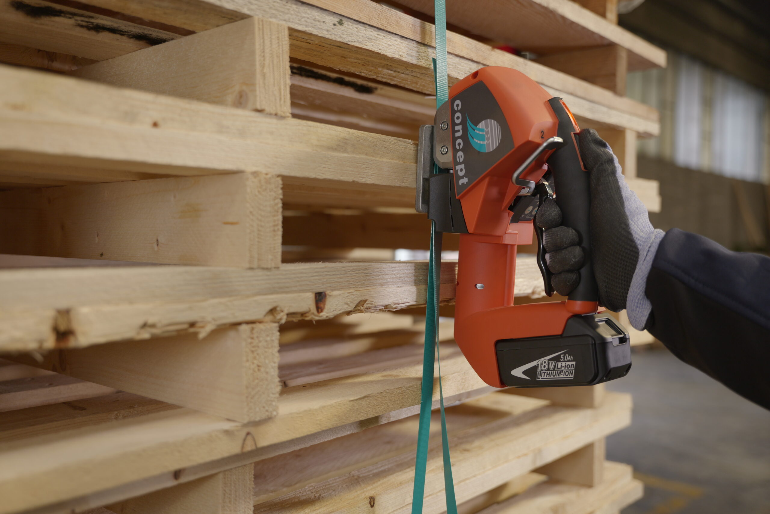 Ita 20 Battery Powered Strapping Machine