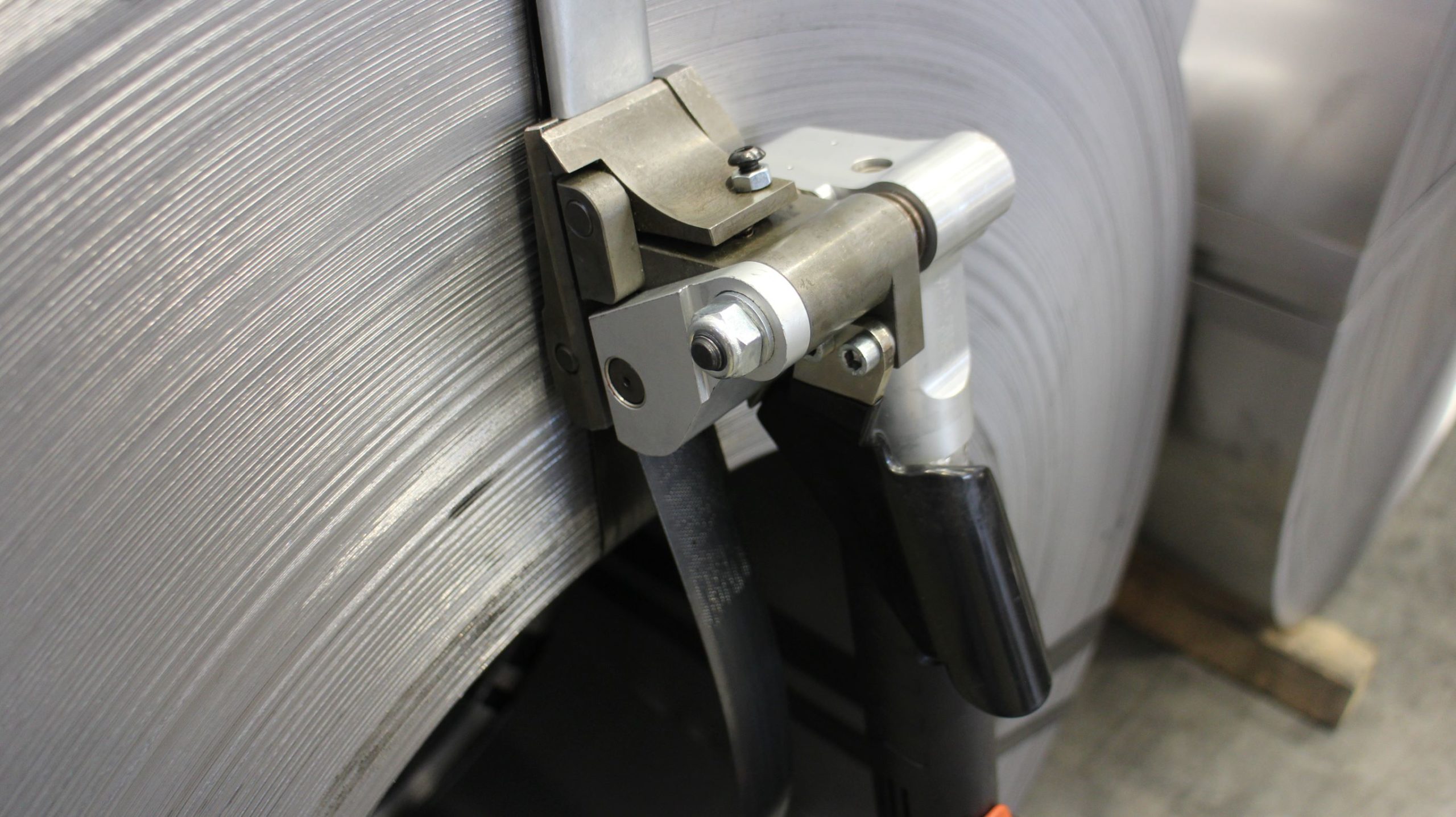 Ita 84 Battery Powered Steel Strapping Machine